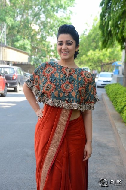 Charmme-Kaur-at-Jyothi-Lakshmi-Book-Launch